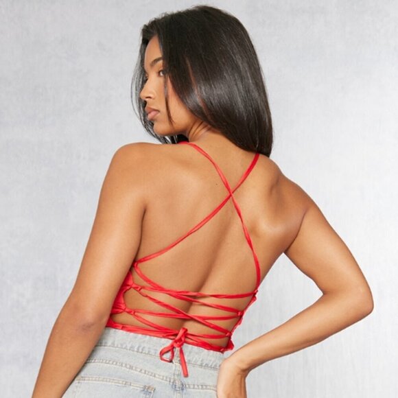 PrettyLittleThing Red Satin Strappy Back Cowl Neck Cami US 0 NWT NEW - Picture 1 of 8